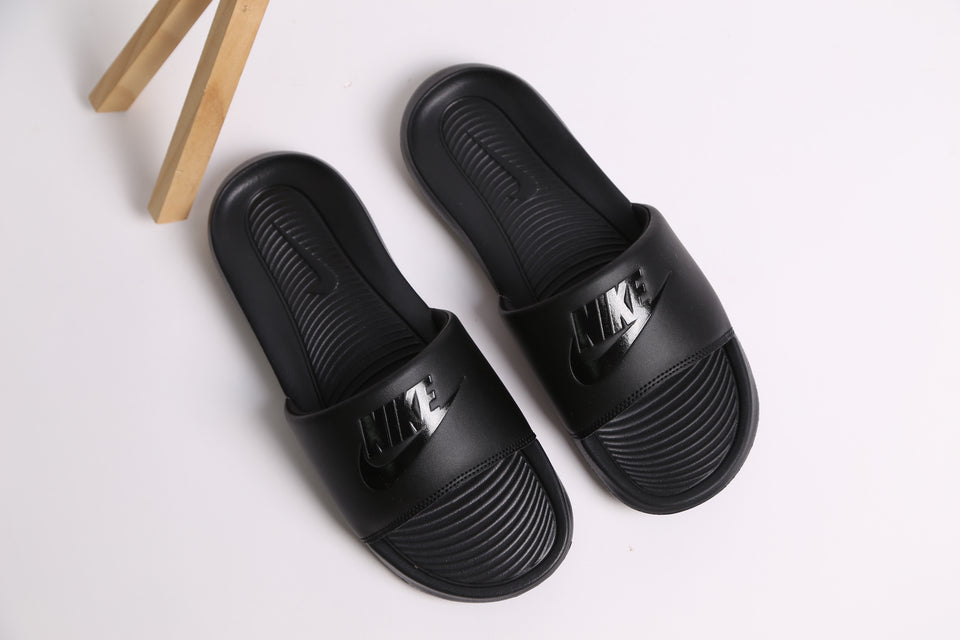 Nike Victori One Slide - Triple Black