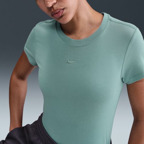 Nike Sportswear Chill Knit Women's Cropped Tee - Vert
