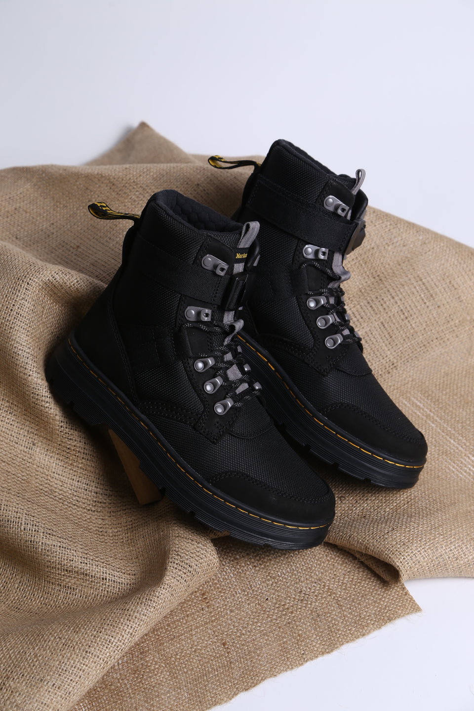 Dr.Martens Combs Tech II FL - Black