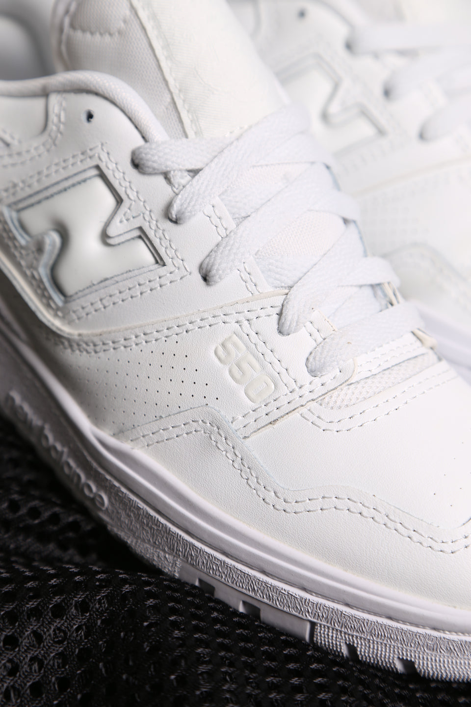 New Balance 550 - Triple White