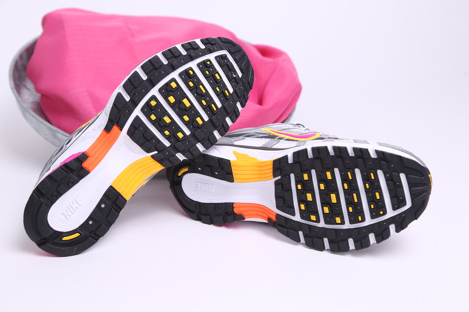 Nike P-6000 F. - Laser Fushia