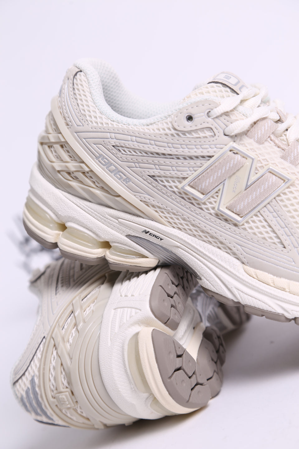 New Balance 1906 RSA - Timberwolf Arid Stone