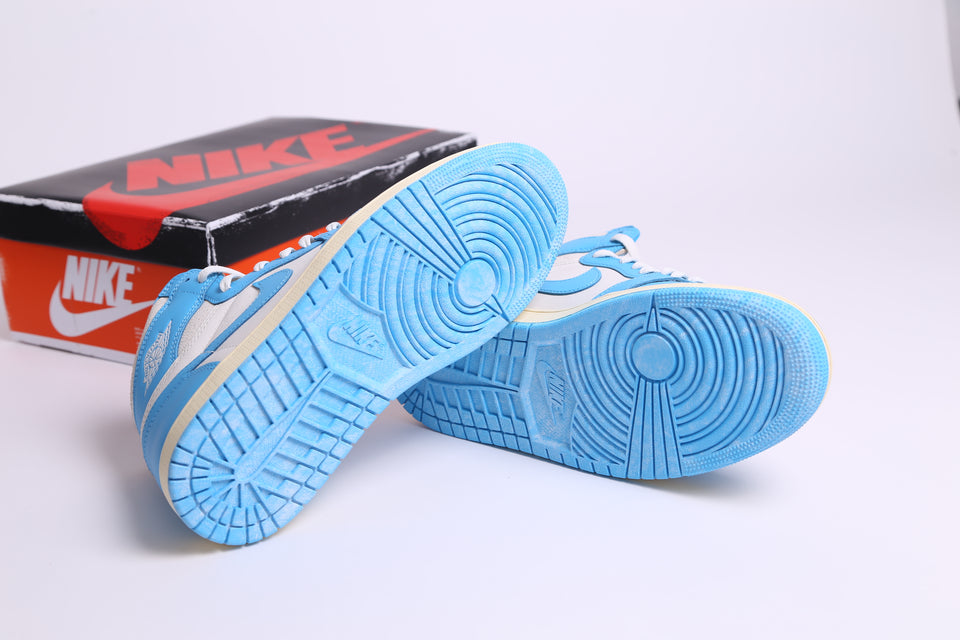 Air Jordan 1 Retro High OG - UNC Reimagined