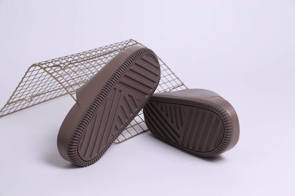 Nike Calm Slide - Mink Brown
