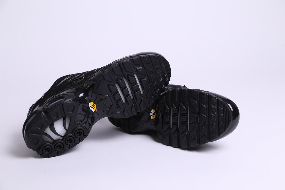 Nike Air Max Plus - Triple Black