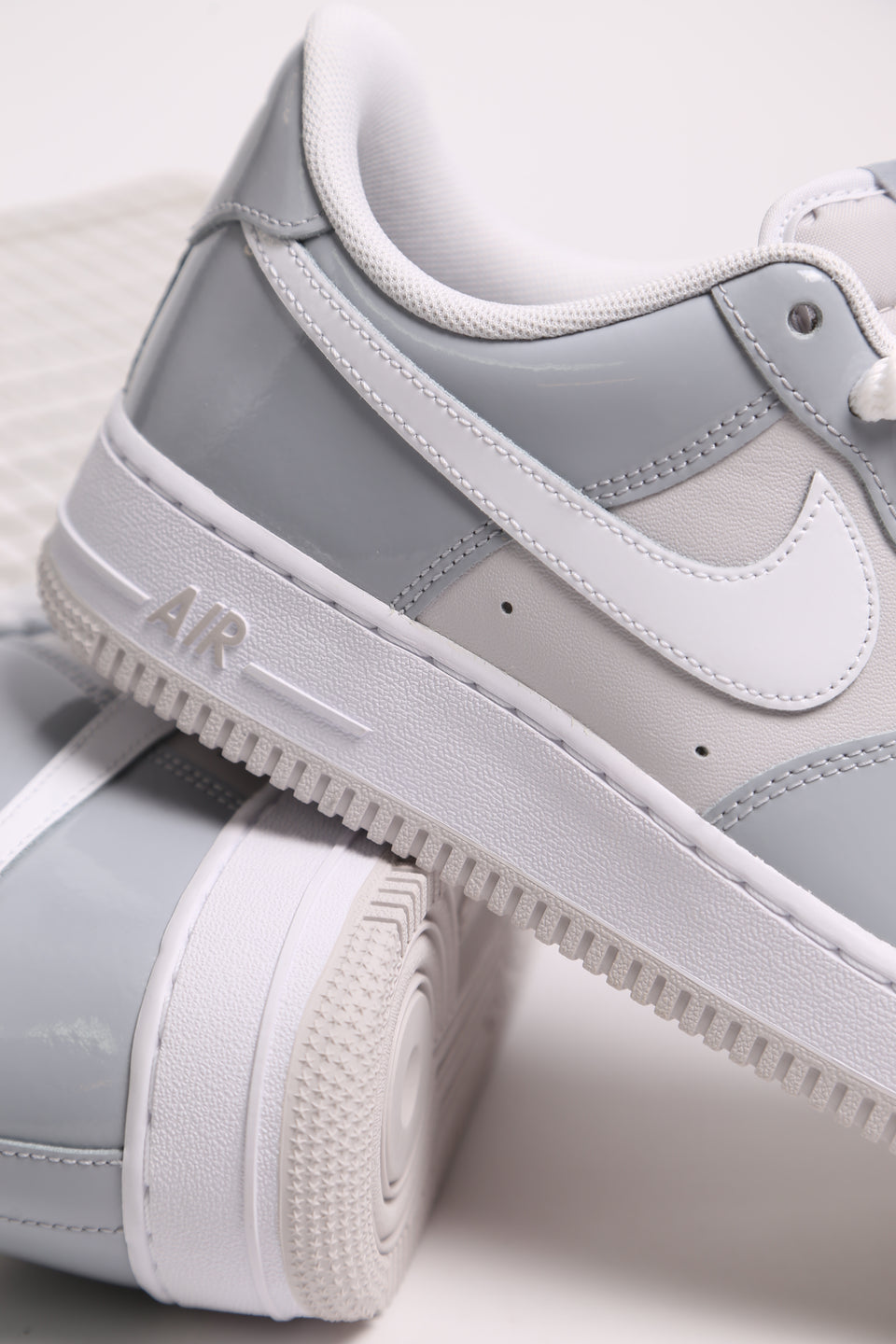 Nike Air Force 1 '07 LV8 - Wolf Grey