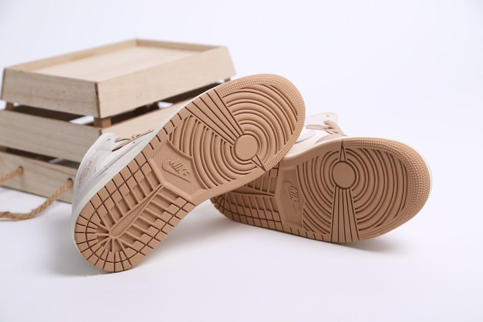 Air Jordan 1 Mid Wmns - Tan Toe