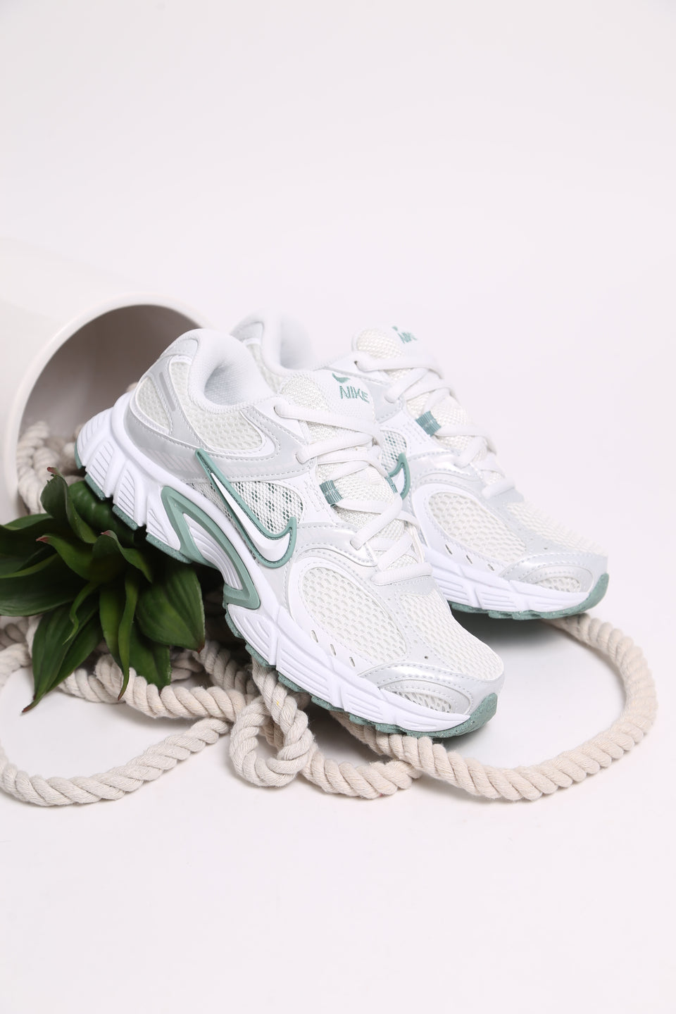 Nike V5 RNR F. - Summit White Vast Grey