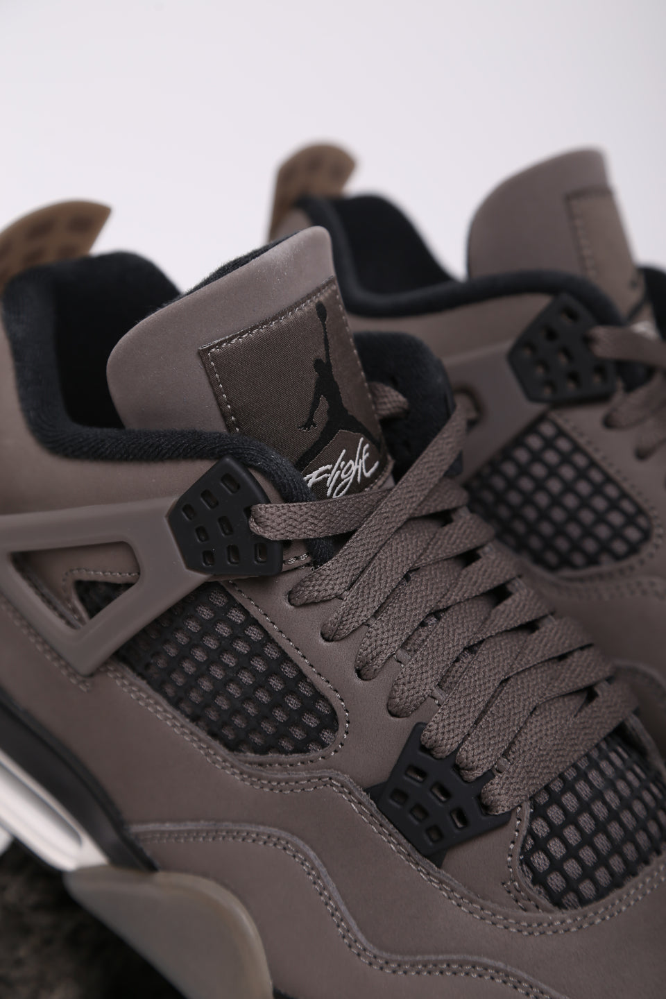 Air Jordan 4 Retro - Cave Stone