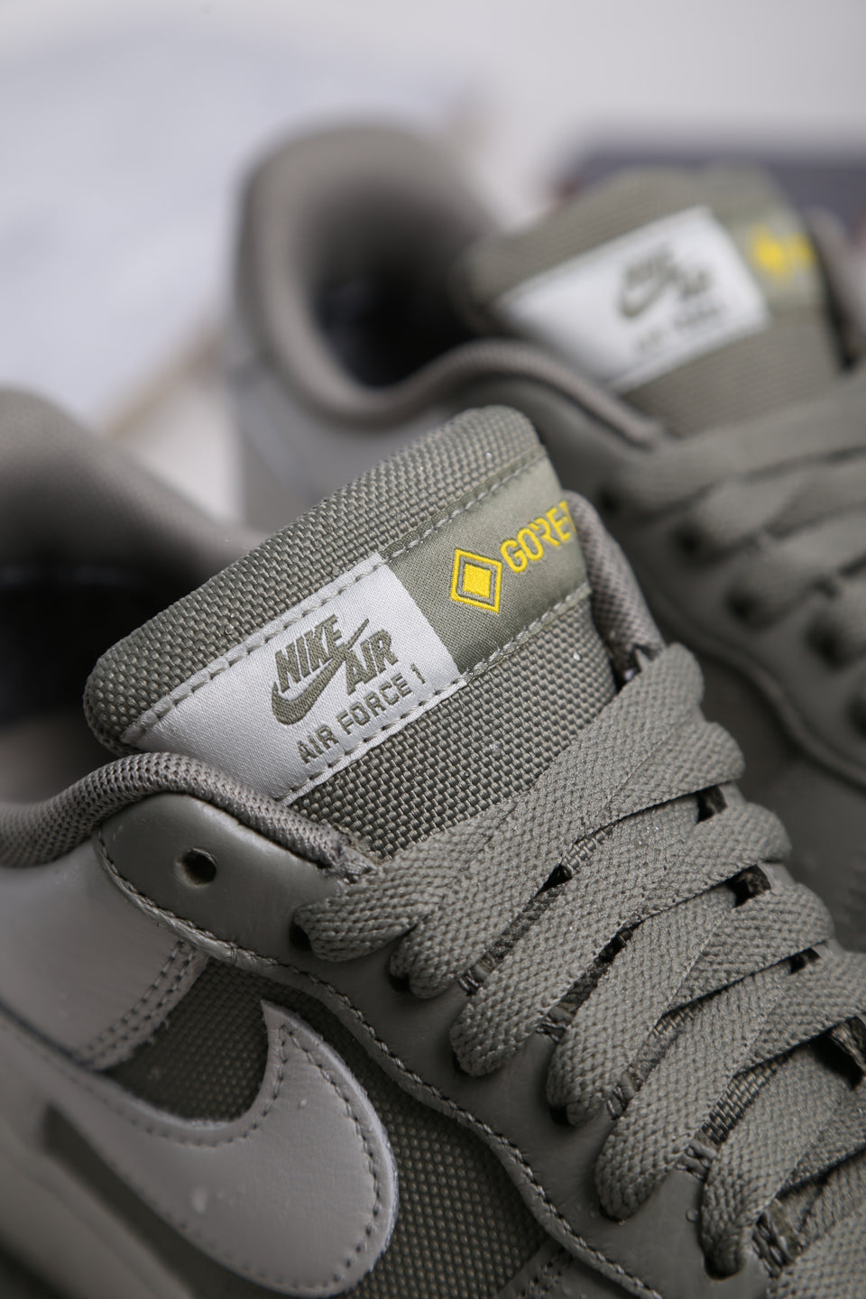 Nike Air Force 1 '07 Gore-Tex - Medium Olive