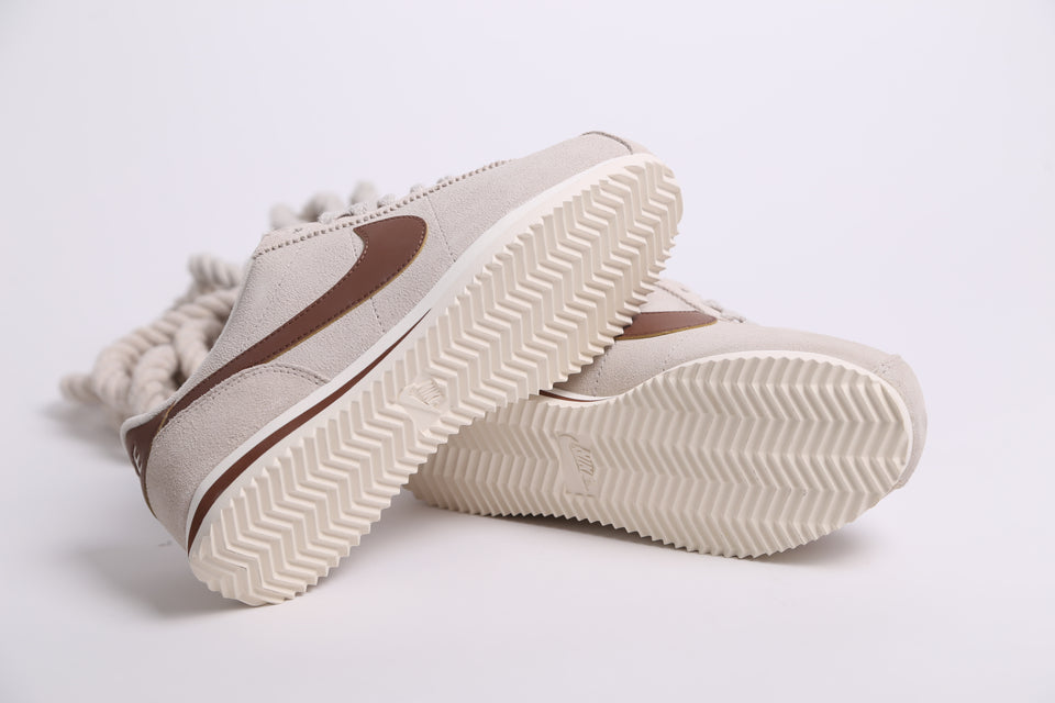 Nike Cortez Wmns - Light Orewood