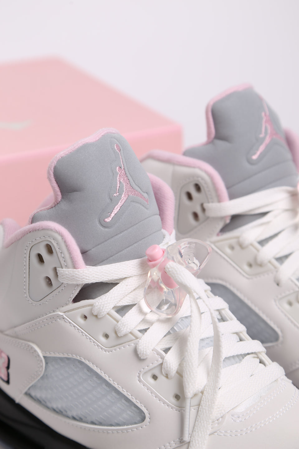 Air Jordan 5 Retro - Medium Soft Pink
