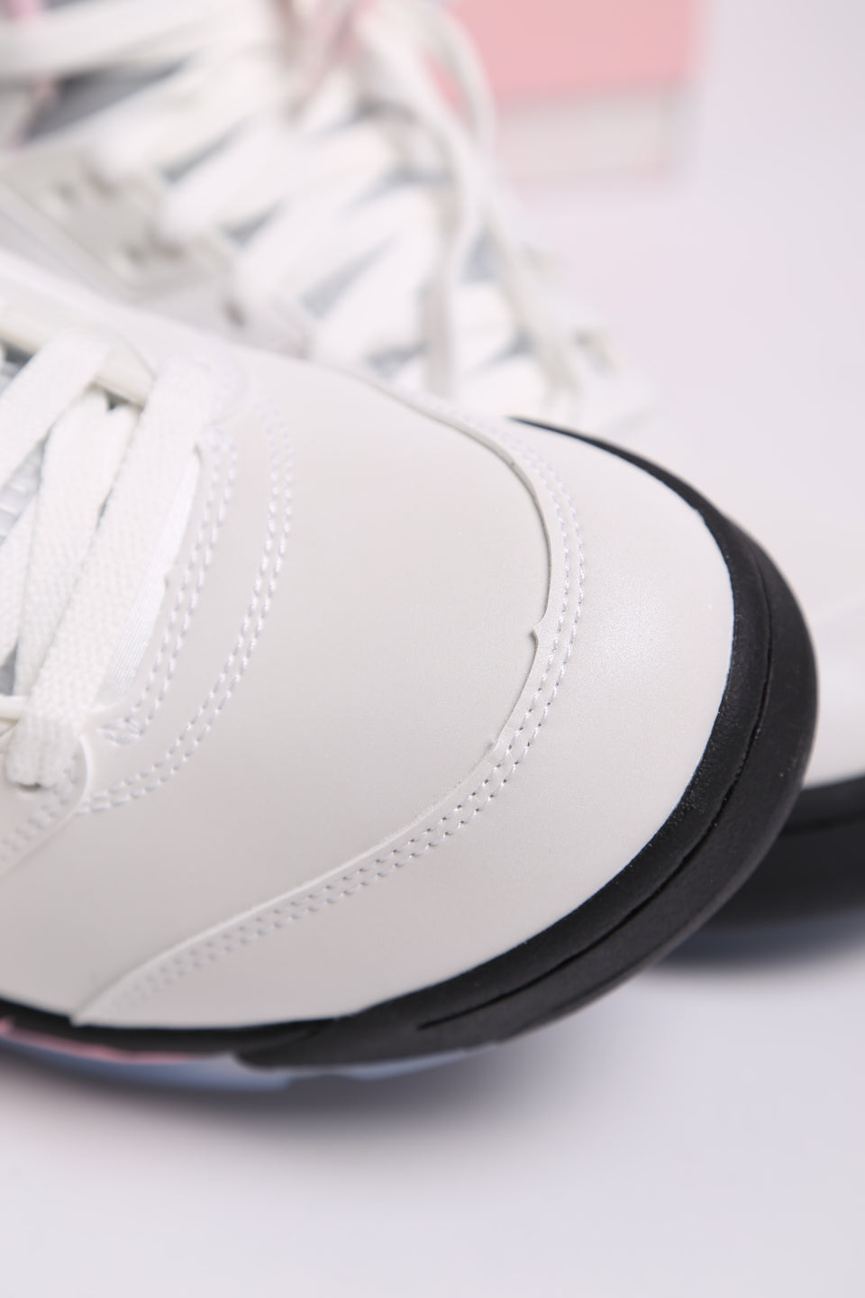 Air Jordan 5 Retro - Medium Soft Pink