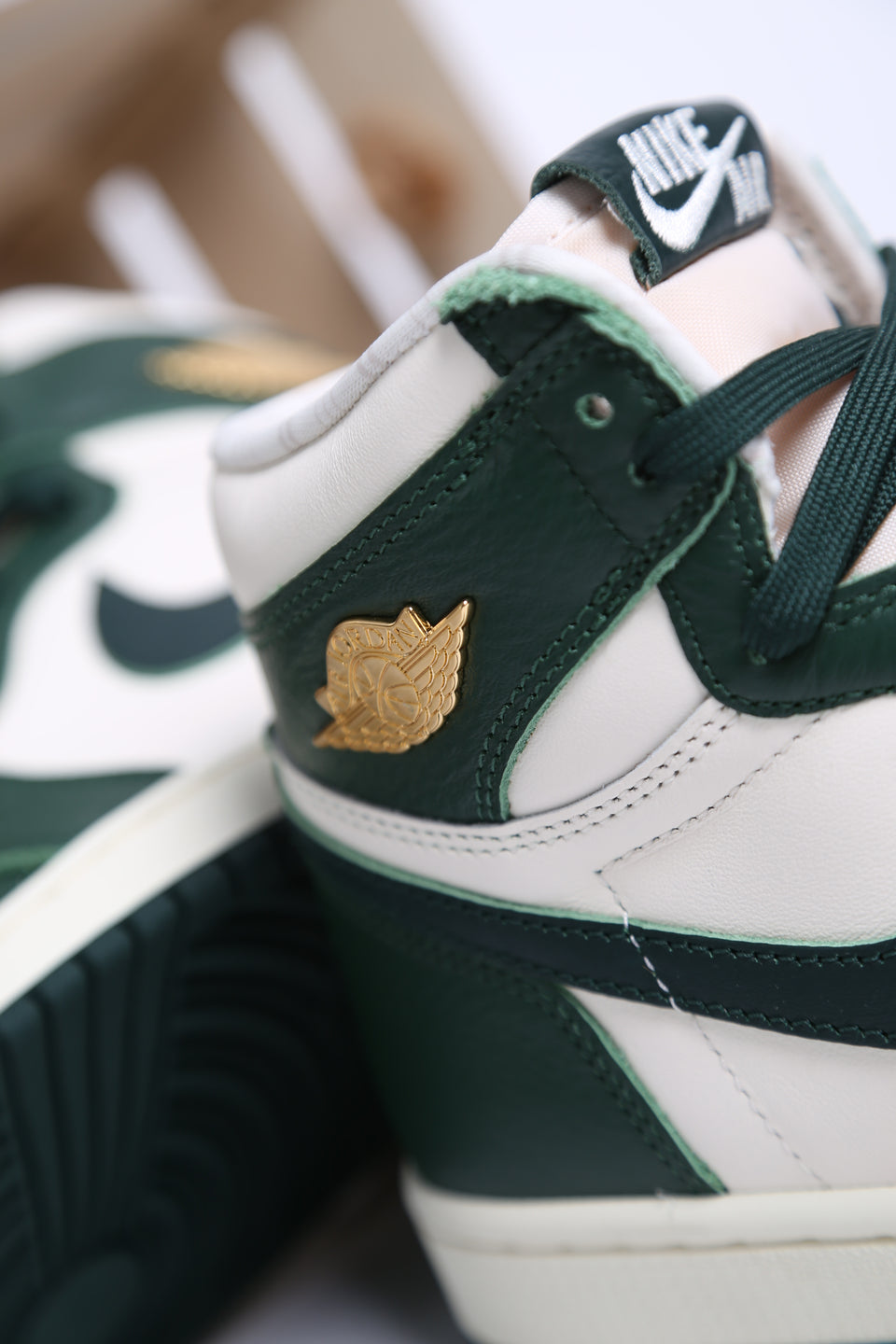 Air Jordan 1 Retro OG Wmns - Pro Green
