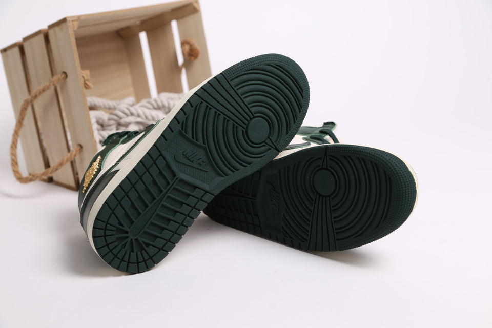 Air Jordan 1 Retro OG Wmns - Pro Green