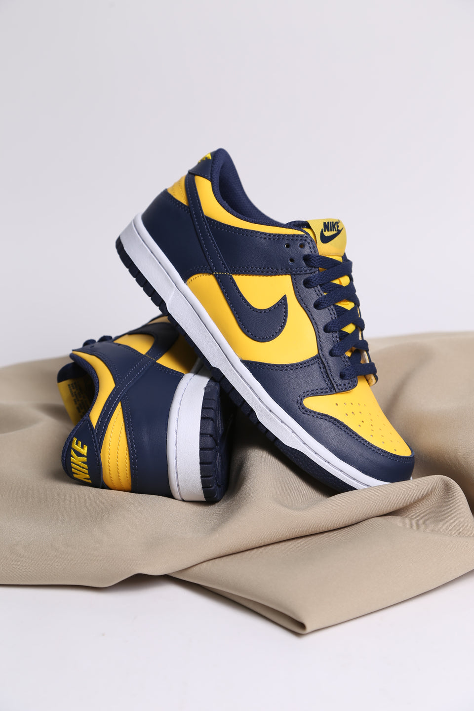 Nike Dunk Low GS - Michigan