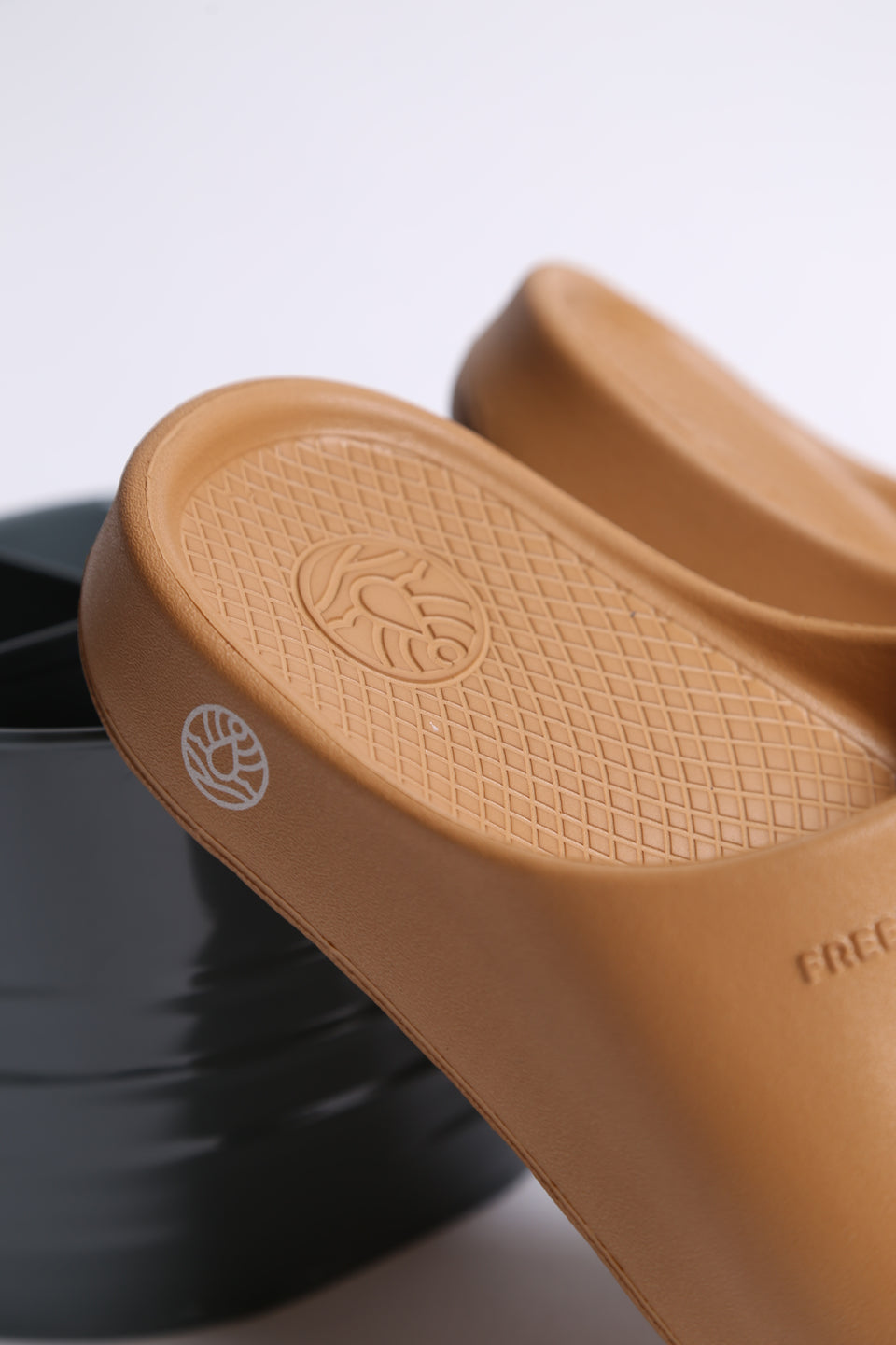 Freewaters Cloud9 Slide - Camel