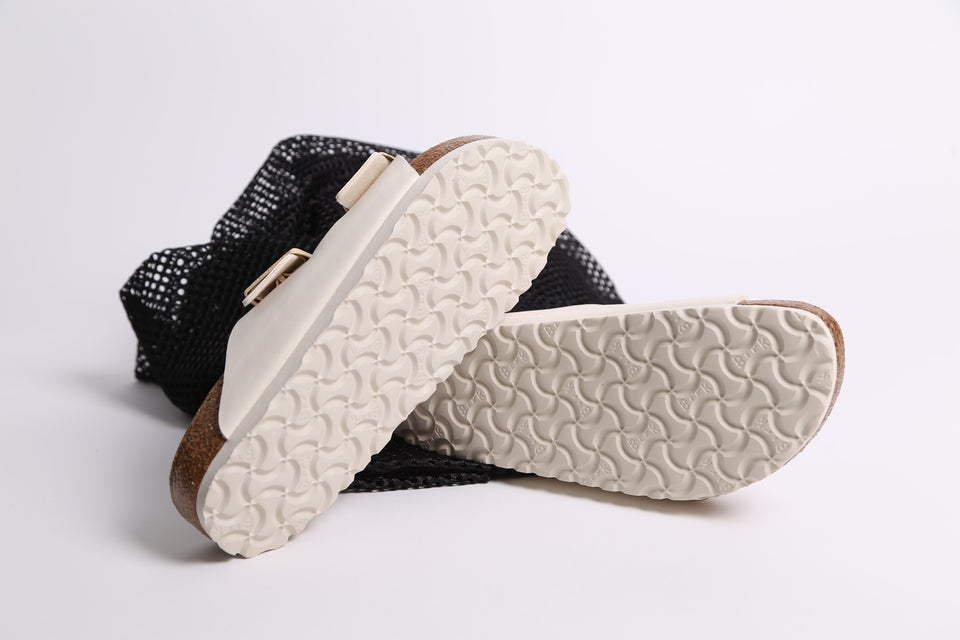 Birkenstock Arizona BS Narrow Fit - Eggshell