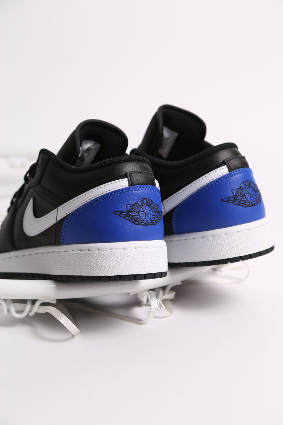 Air Jordan 1 Low GS (YOUTH) - Black Royal Toe