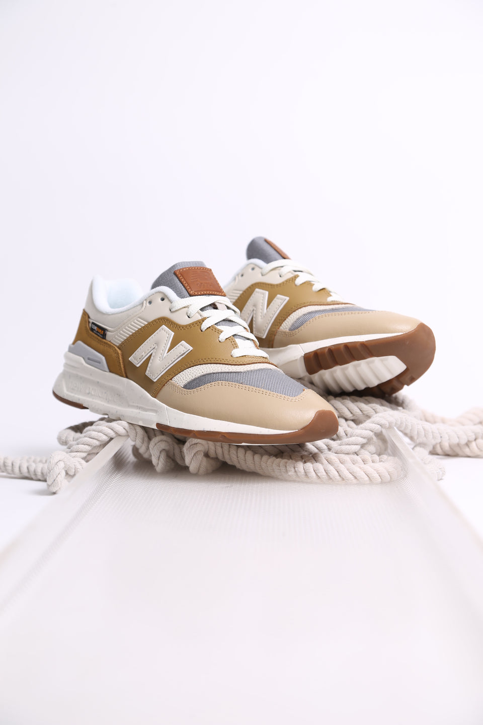 New Balance 997 - Brown