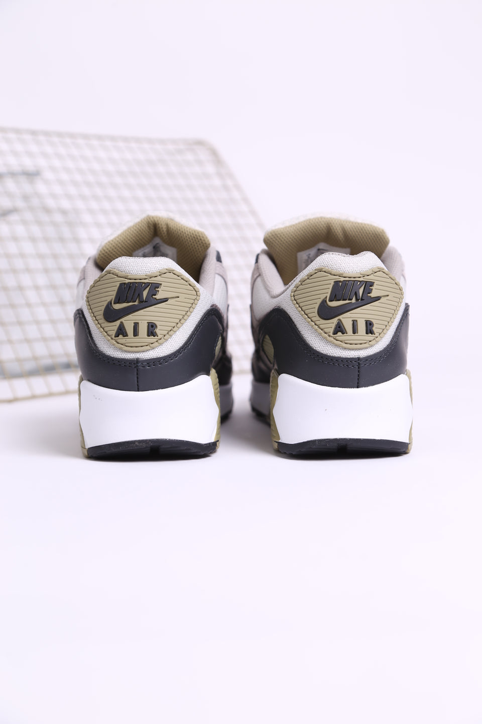 Nike Air Max 90 - Light Bone Olive