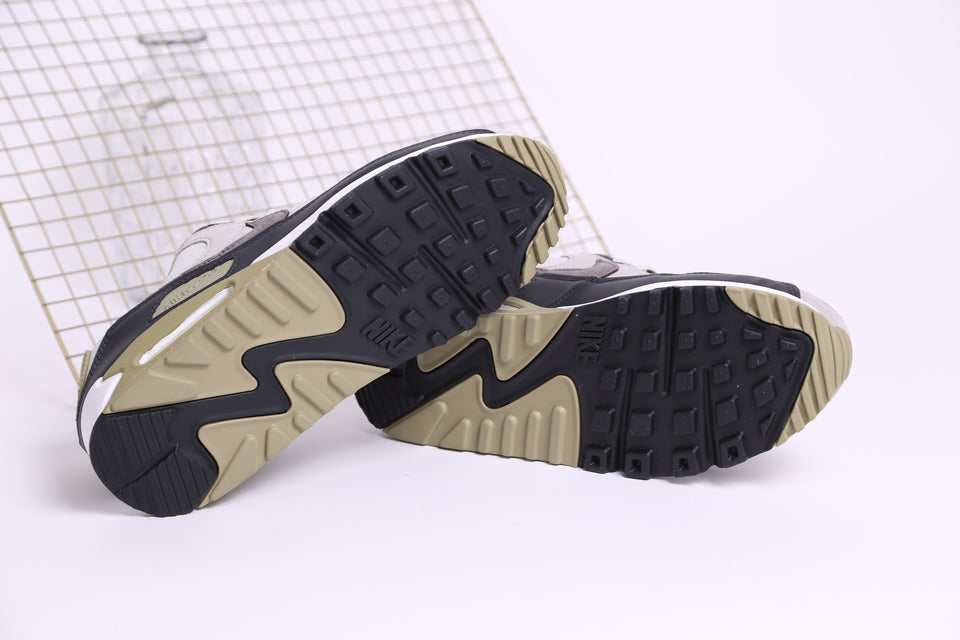 Nike Air Max 90 - Light Bone Olive