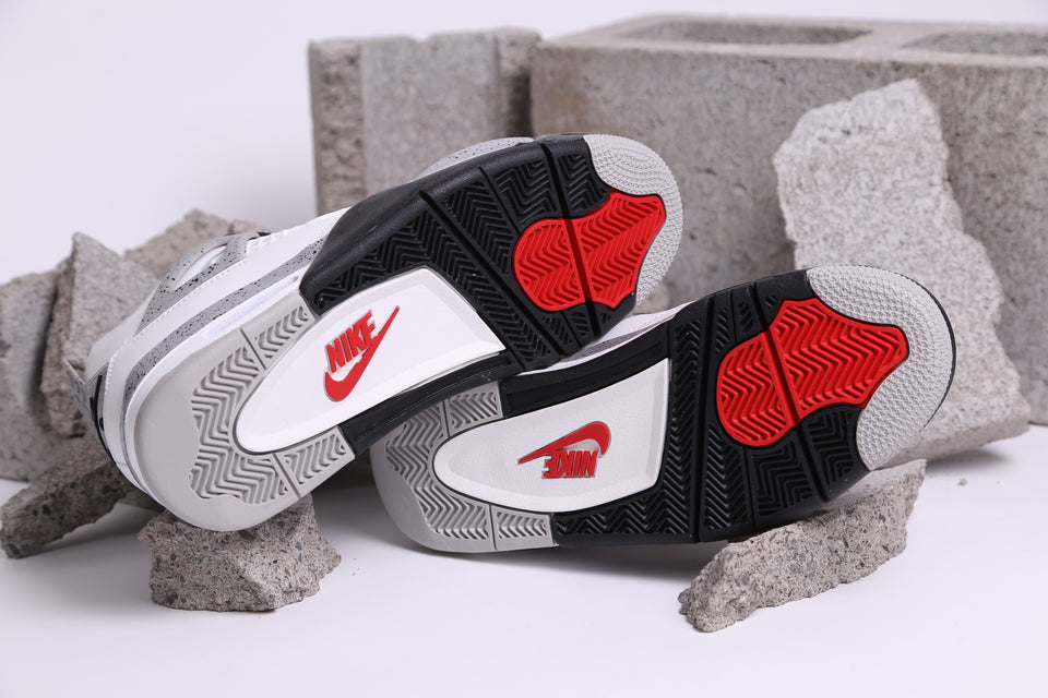 Air Jordan 4 Retro GS - White Cement