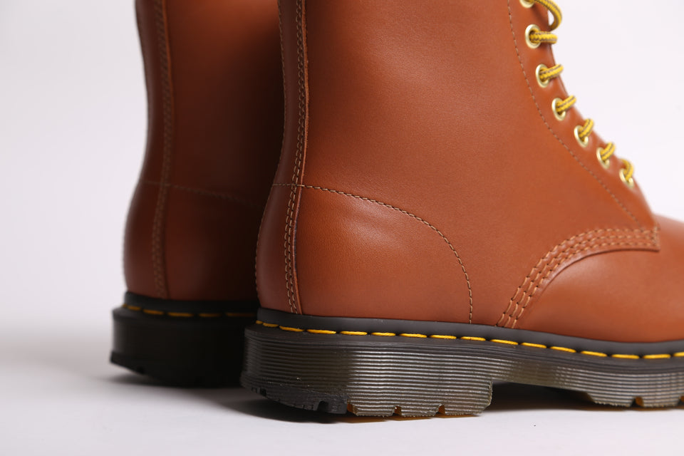 Dr. Martens 1460 Blizzard WP - Tan