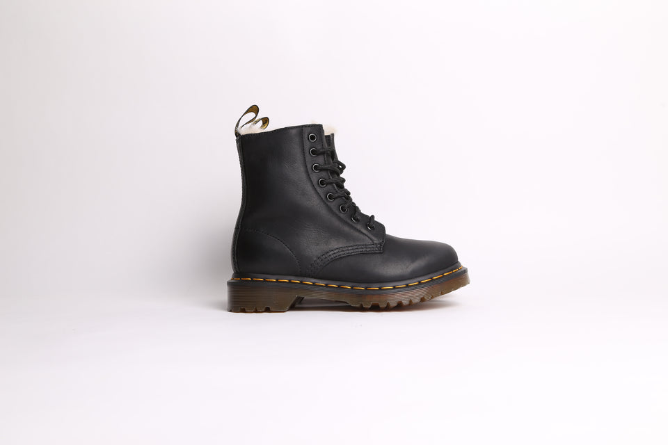 Dr. Martens 1460 Serena Burnished Wyoming FL - Black