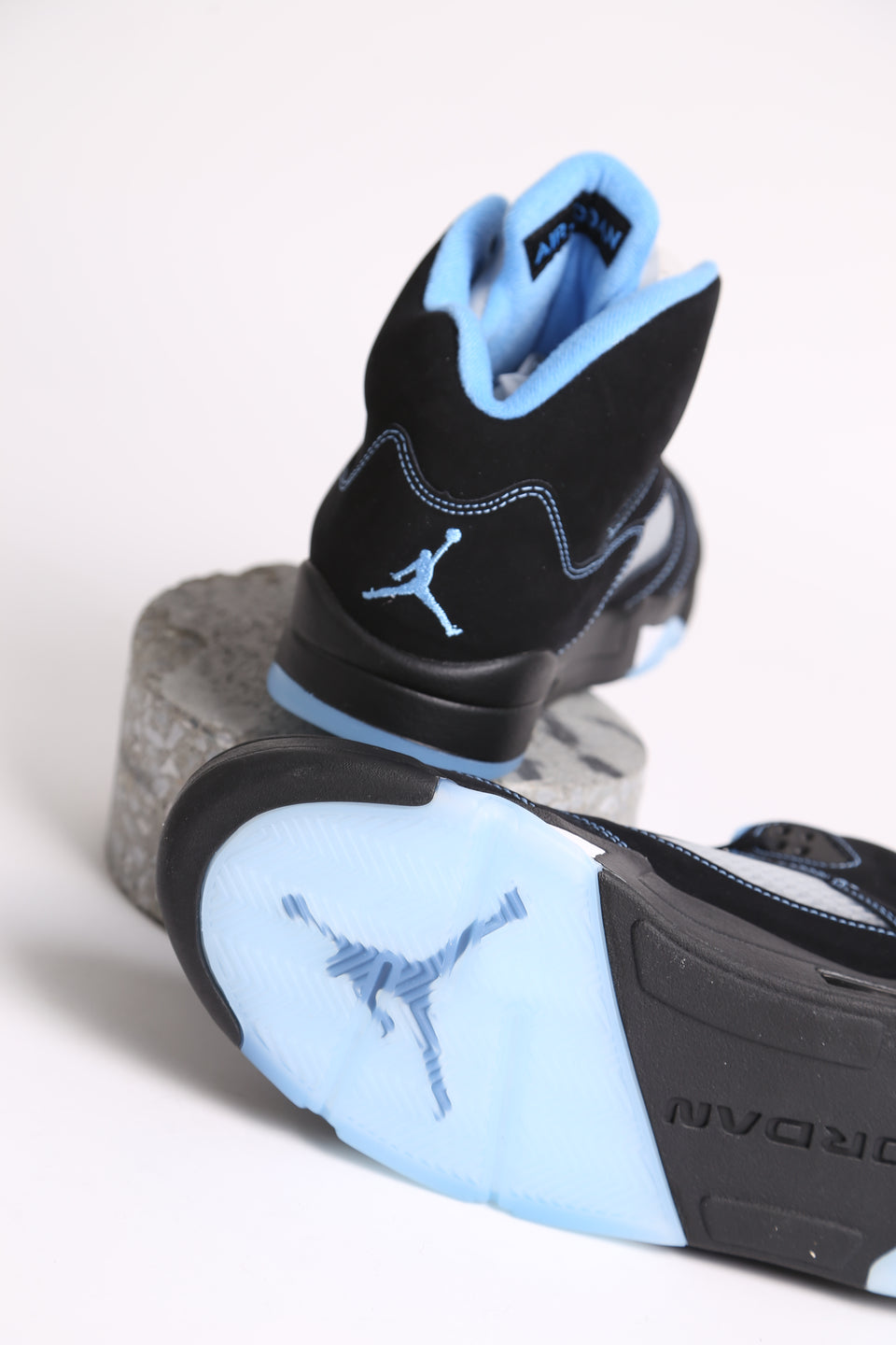 Air Jordan 5 Retro - Black Carolina
