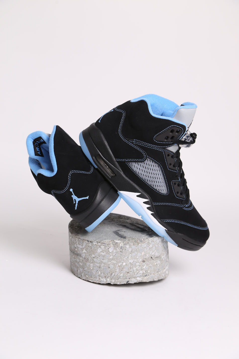 Air Jordan 5 Retro - Black Carolina