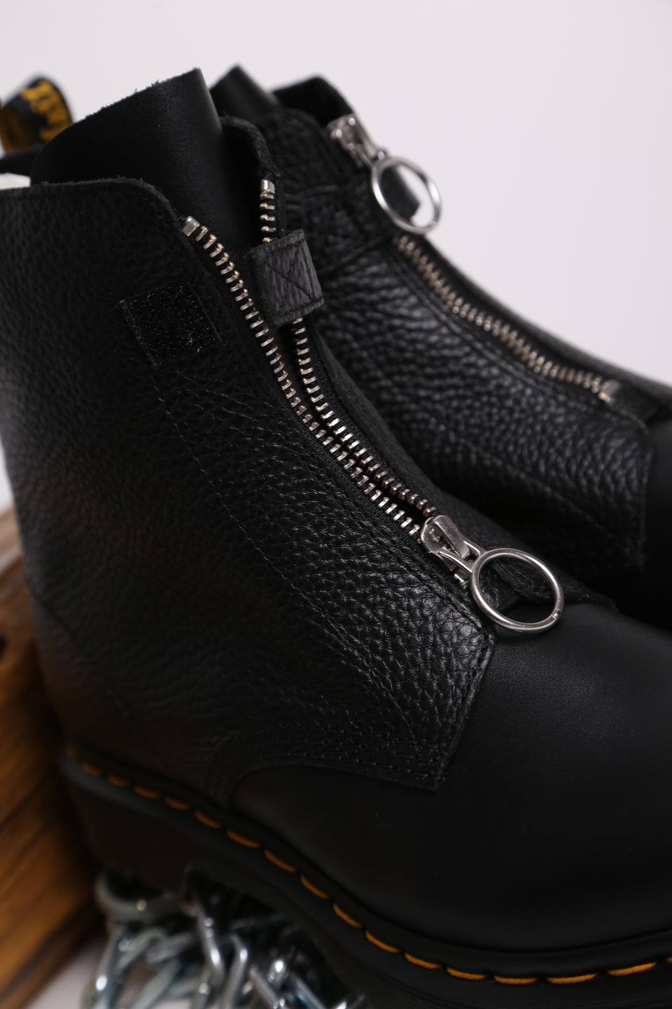 Dr. Martens 1460 Pascal Front Zip Wanama - Noir