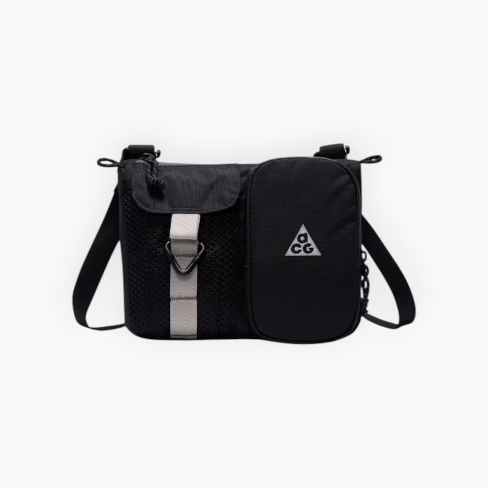 Nike ACG 'DAYMAX' Cross-body Bag 3L - Noir