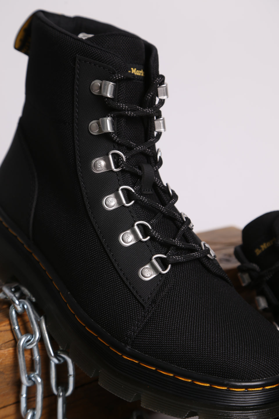 Dr.Martens Combs Woman Extra Tough 50/50 - Black