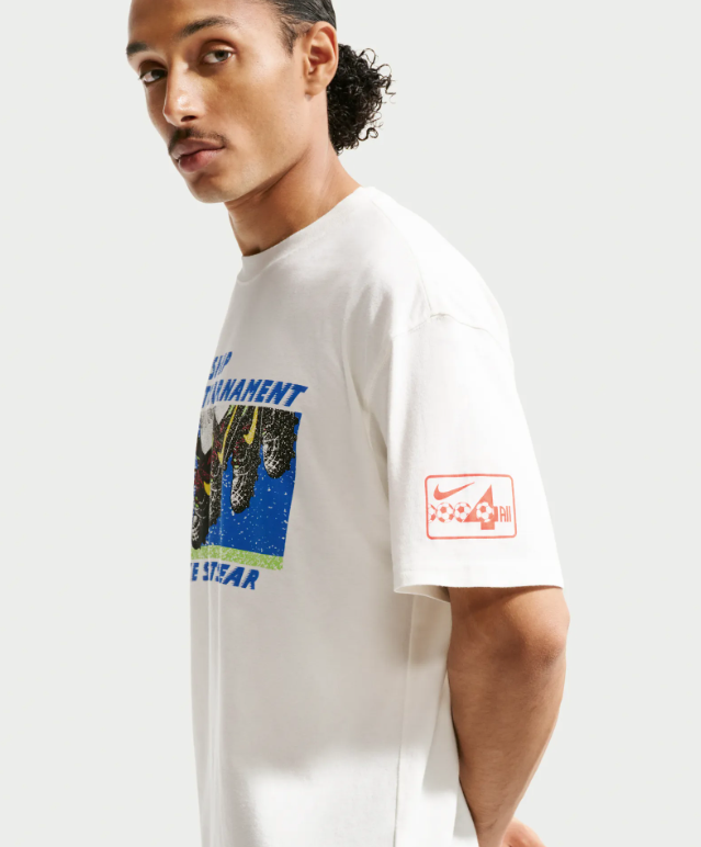Nike Sportswear Tee - Off White