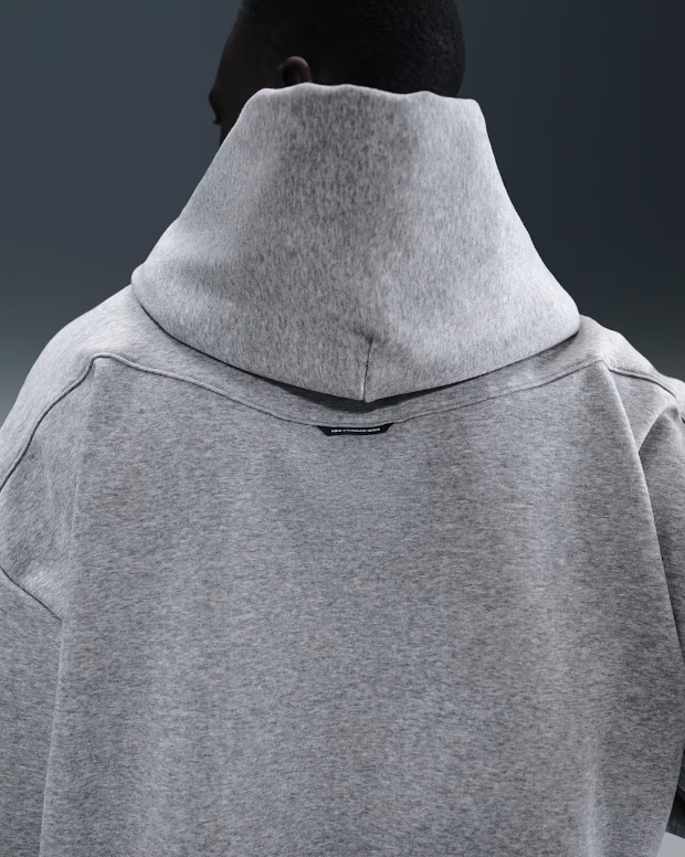 Nike Therma-FIT Brushed Basketball Pullover Hoodie - Ash Grey