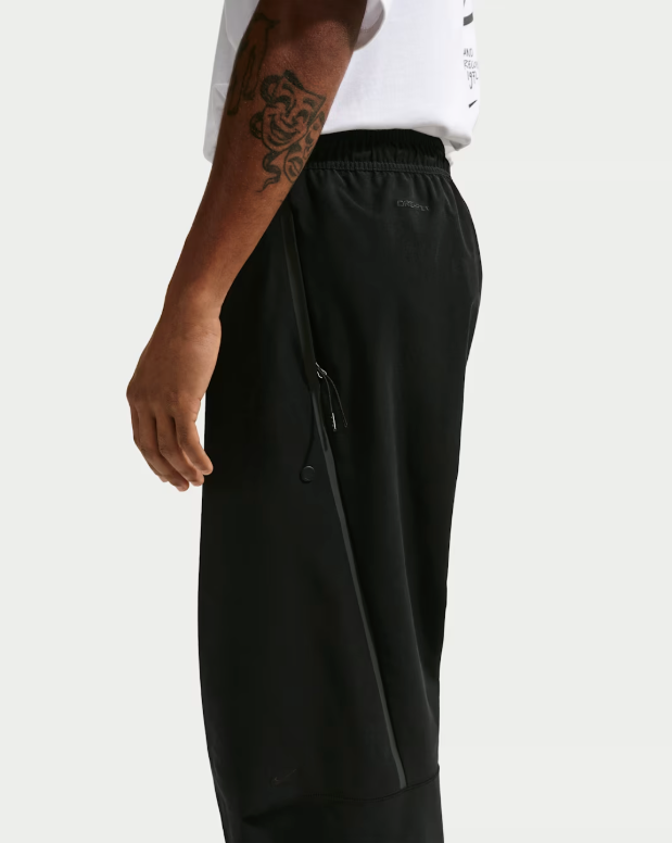 Nike Solo Swoosh Fleece Open-Hem Trousers - Ash Grey
