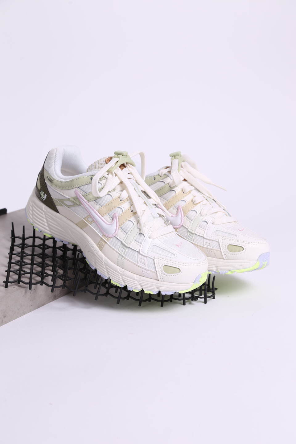 Nike P6000 GS - Sail Ivory