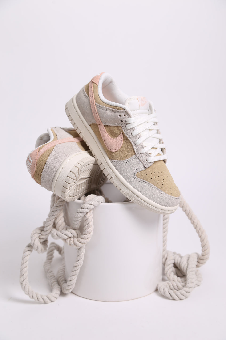 Nike Dunk Low WMNS - Washed Coral