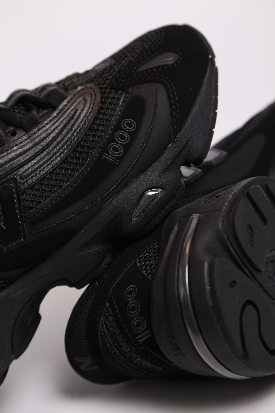 New Balance 1000 - Tripple Black