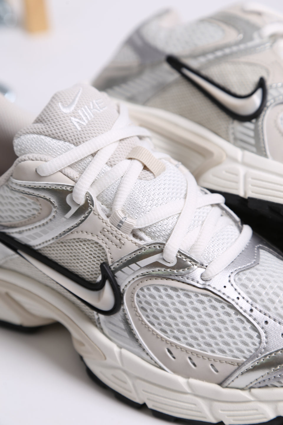 Nike V5 RNR F. - Summit White