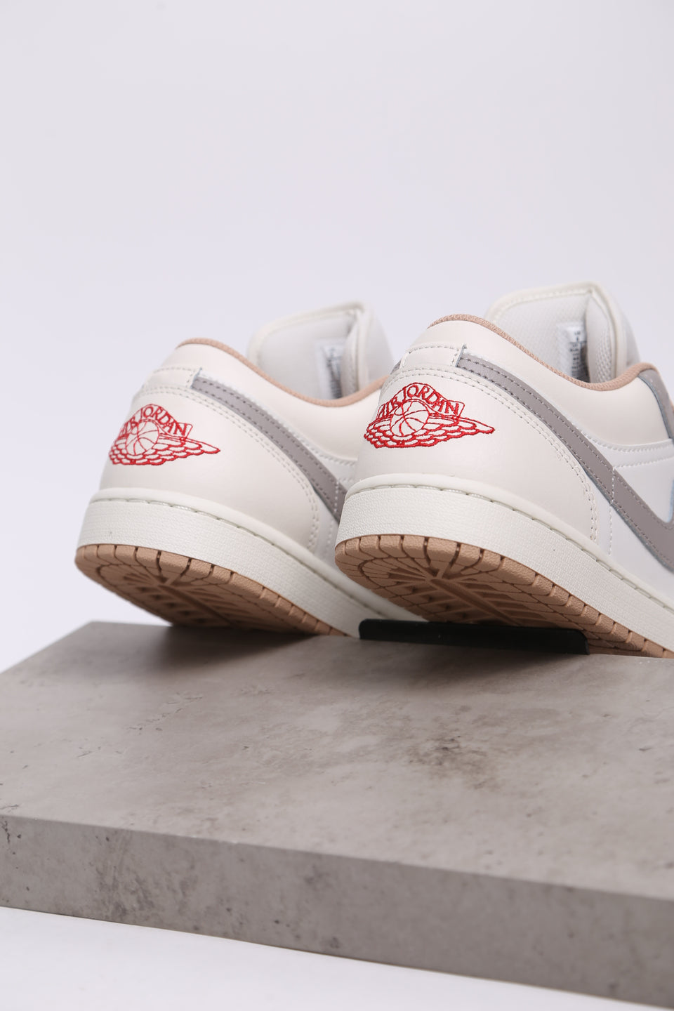 Air Jordan 1 Low - Sail College Grey