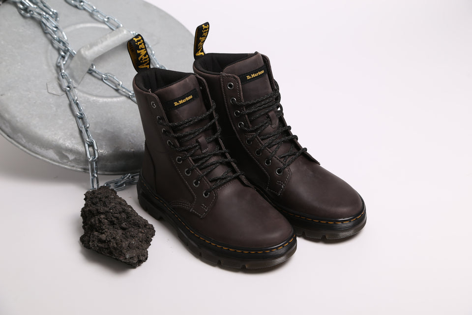 Dr. Martens Combs Leather Saddleback - Gun Metal