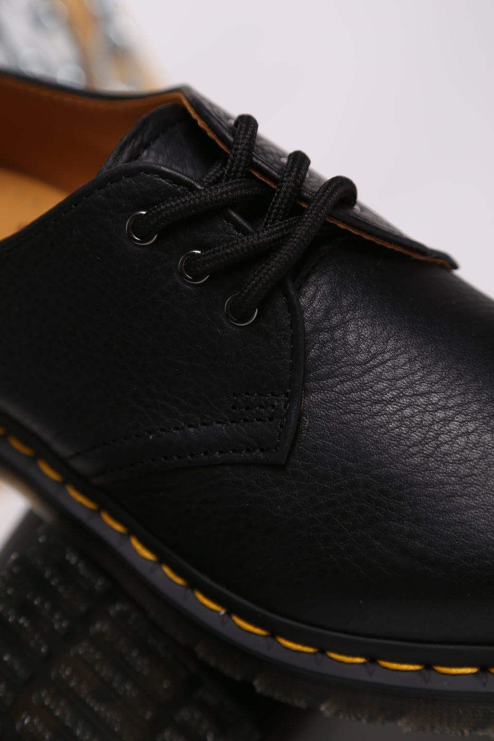 Dr. Martens 1461 Embassador - Black