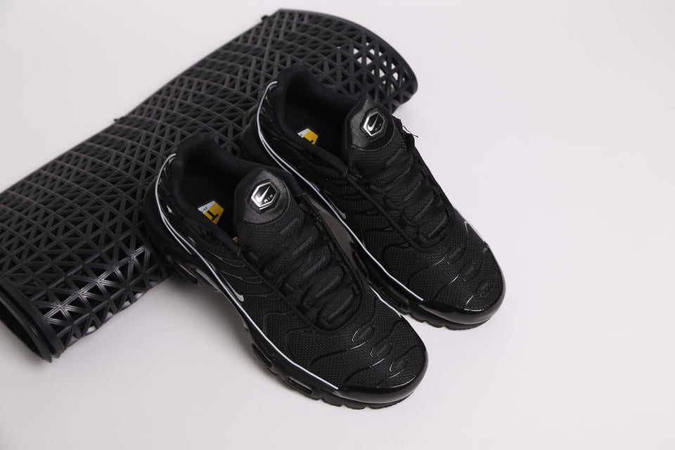 Nike Air Max Plus OG - Black Metalic