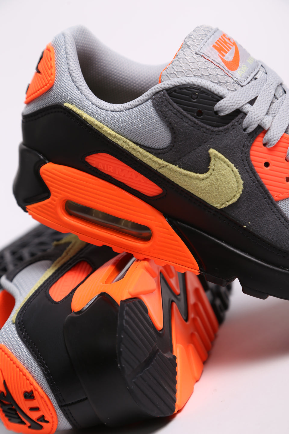 Nike Air Max 90 - Smoke Grey Lime Light Hyper Crimson