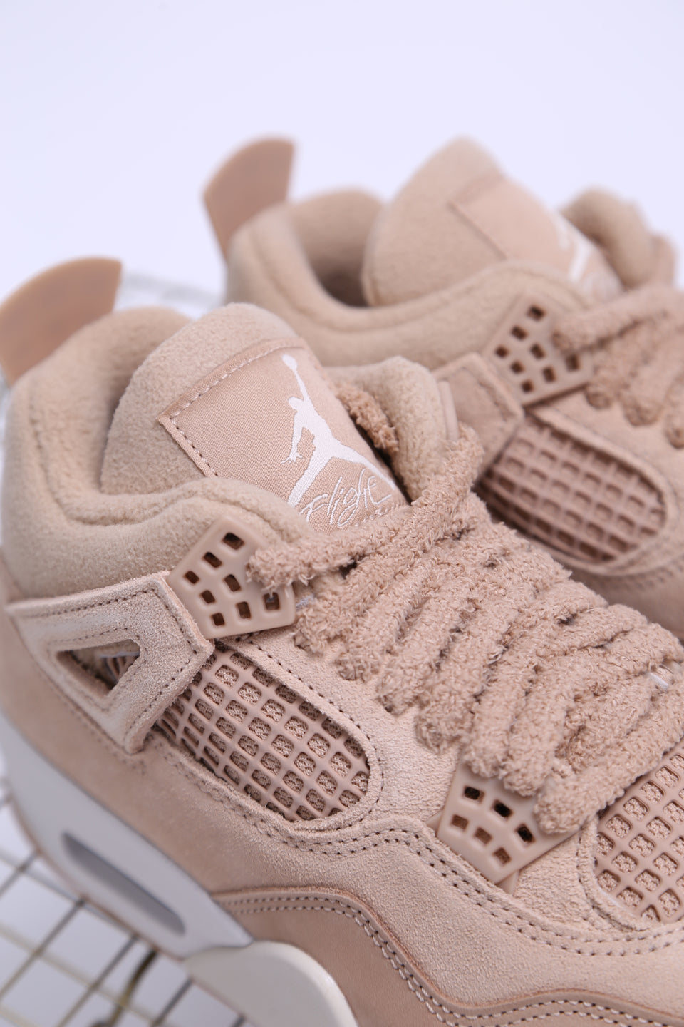 Air Jordan 4 Retro Wmns - Cozy Girl
