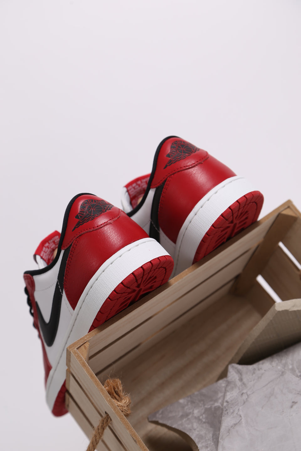 Air Jordan 1 Retro Low OG - Chicago