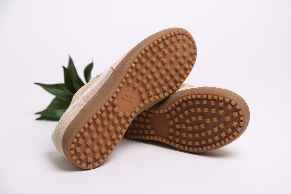 Nike Field General WMNS - Brown