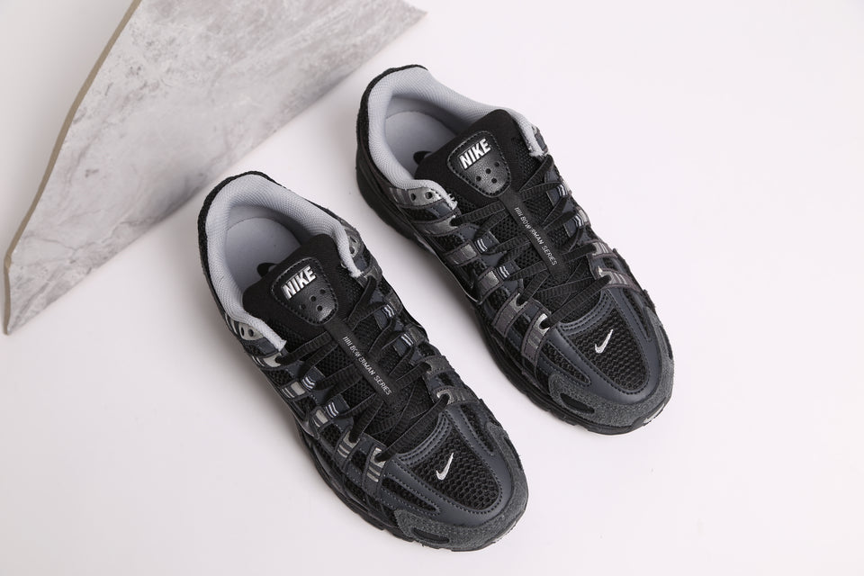Nike P-6000 Se - Suede Anthracite Metallic Silver